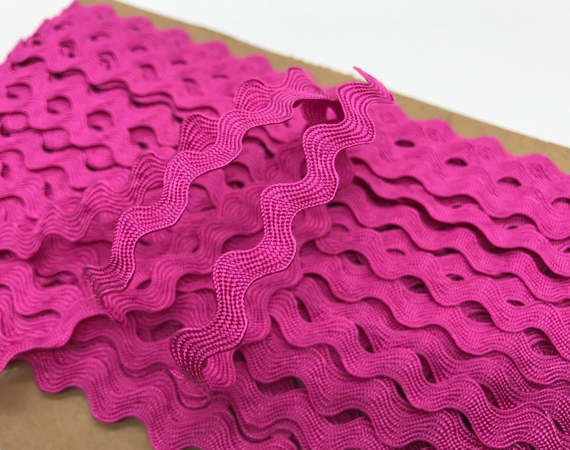 Vintage Fuchsia Rayon Ric Rac Trim - 1/2