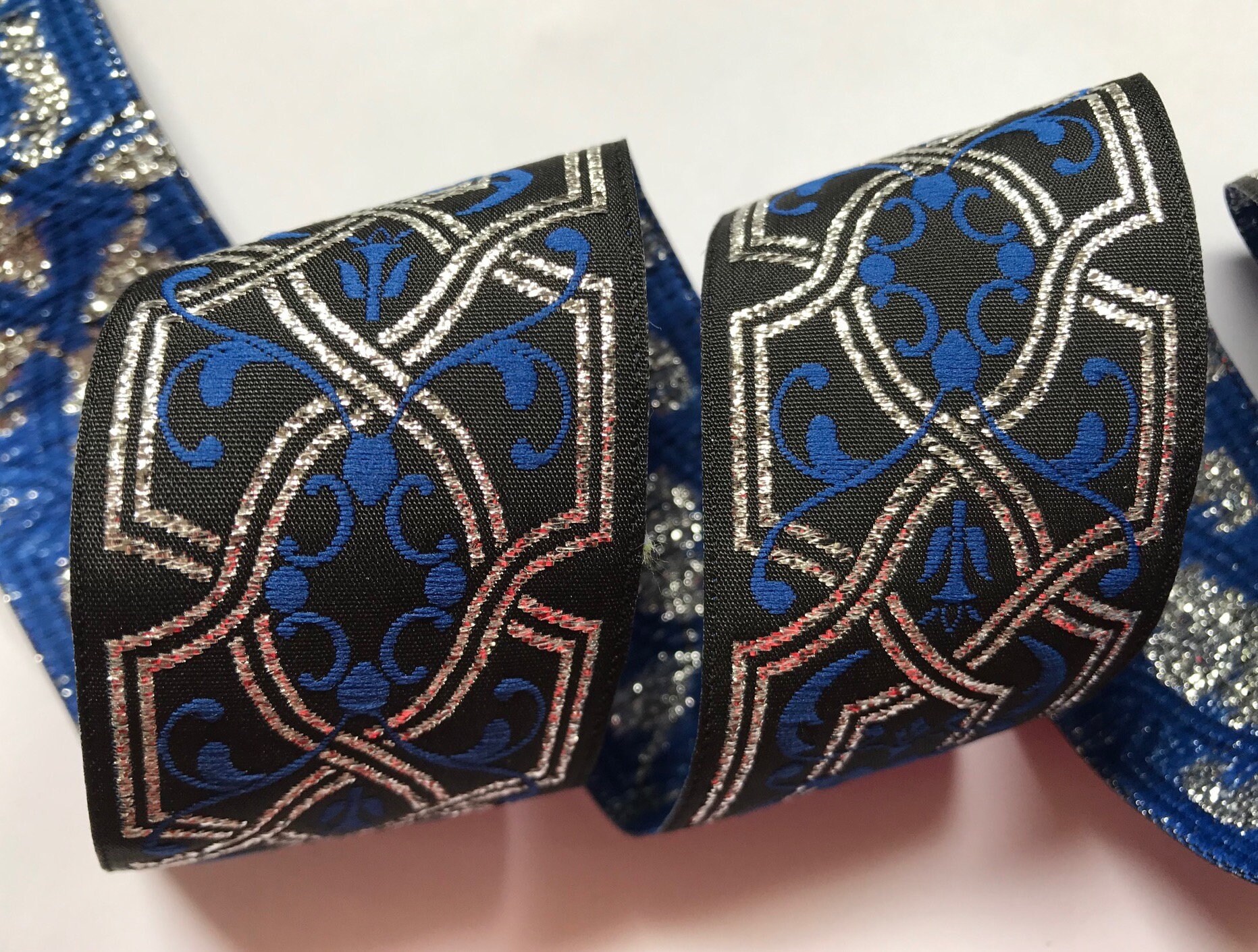 Cdf Ribbon Floral Jacquard Ribbon Trim: Royal Blue, Black, Silver Metallic (1-9/16 ...