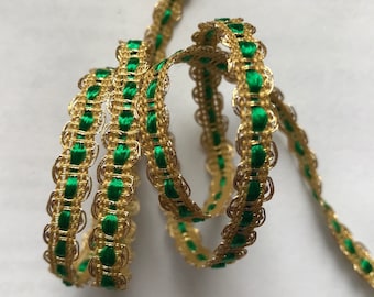 Metallic Gold Scallop Braid ribbon w/ Kelly green accent ~ fancy embellishment trim ~ 1/4&quot;