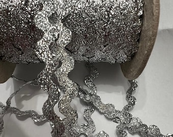 Victorian Metallic rick rack trim~ Silver ~ 3/8" ~ Craft metallic ric rac
