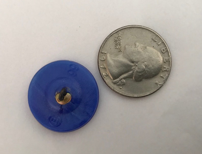 23mm Czech handpainted pressed glass LIZARD button~BLUE w silver luster~78