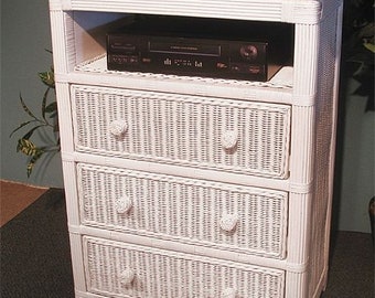 Stunning White Wicker TV Stand with 3 Drawers, Storage  and Swivel Top Style called Pavilion * Pick up Only in Ft Worth, Texas