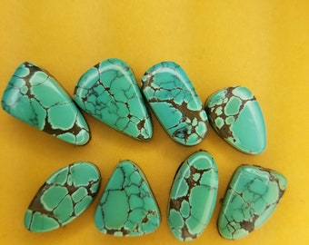 25.9 ct. Turquoise Cabochon Gemstone Stabilized Qingu Mine 28x17x7 mm Hubei 1DF 054