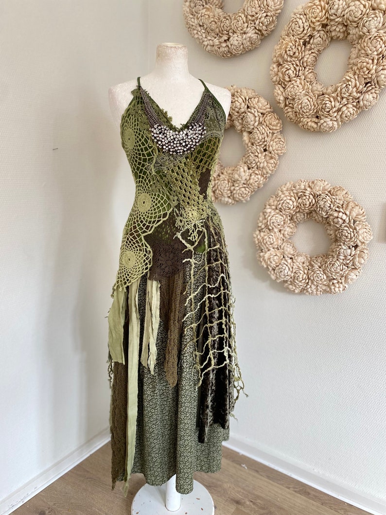 Green Boho wedding dress forest colors, bridal dress image 2