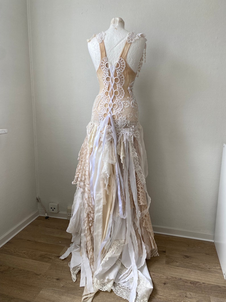 Robe de mariée fée fantastique, future mariée, chiffons bruts, image 6