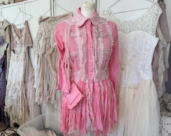 Pink handmade shirt, cotton and lace Raw Rags sustainable fashion