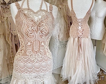 Alternatives Brautkleid handgefertigte nachhaltige RawRags, Braut, um einzigartig zu sein