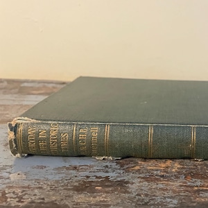 Everyday Life in Prehistoric Times. 1959. Marjorie & C.H.B. Quennell. Antique History Book. History Gift. History Buff. Ancient History.