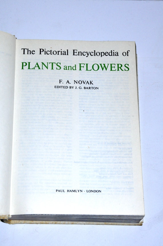 The hamlyn encyclopedia of gardening