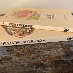 The Sandwich Cookbook. The Fruit Cookbook. Frederick E. Kahn. 1984. Vintage Cookbook. Healthy Eating. Health Food Cookbook.