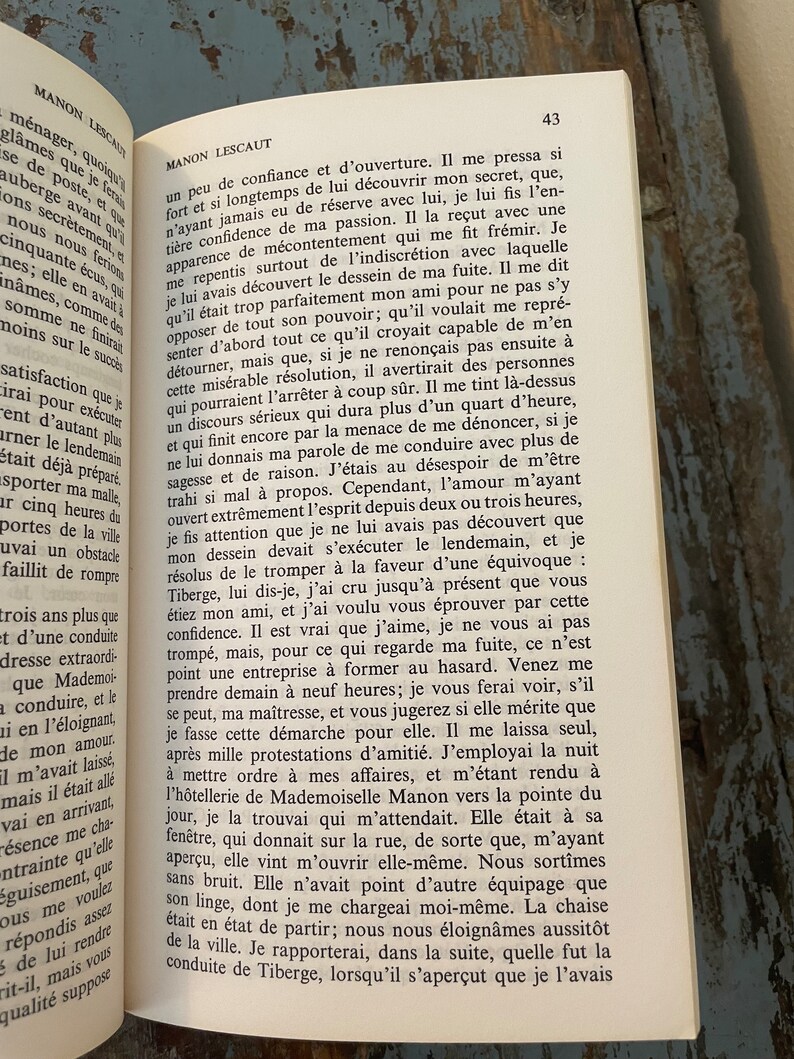 Histoire du Chevalier des Grieux et de Manon Lescaut. Prevost D'Exiles. 1967. French Literature. In French. French Teacher. French Novel. image 4