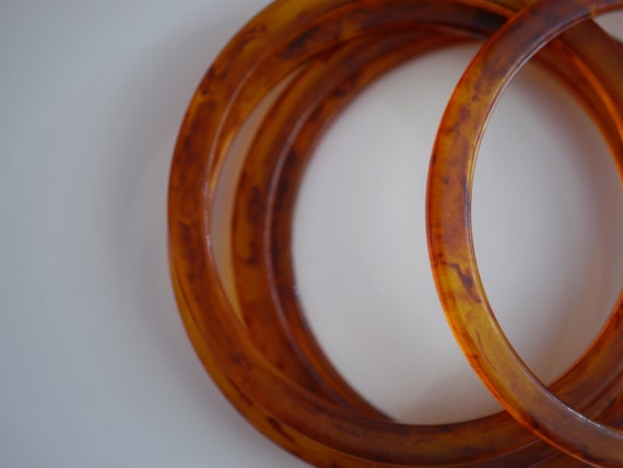 Free US Shipping! Bakelite Bangle Bracelet Root B… - image 5