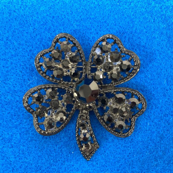 Weiss Costume Jewelry Four Leaf Clover Japanned R… - image 9