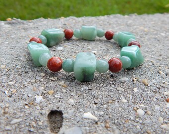 Green aventurine and red jasper stretch bracelet, earthy bracelet, gift for her, gift under 20, stackable bracelet, prosperity bracelet