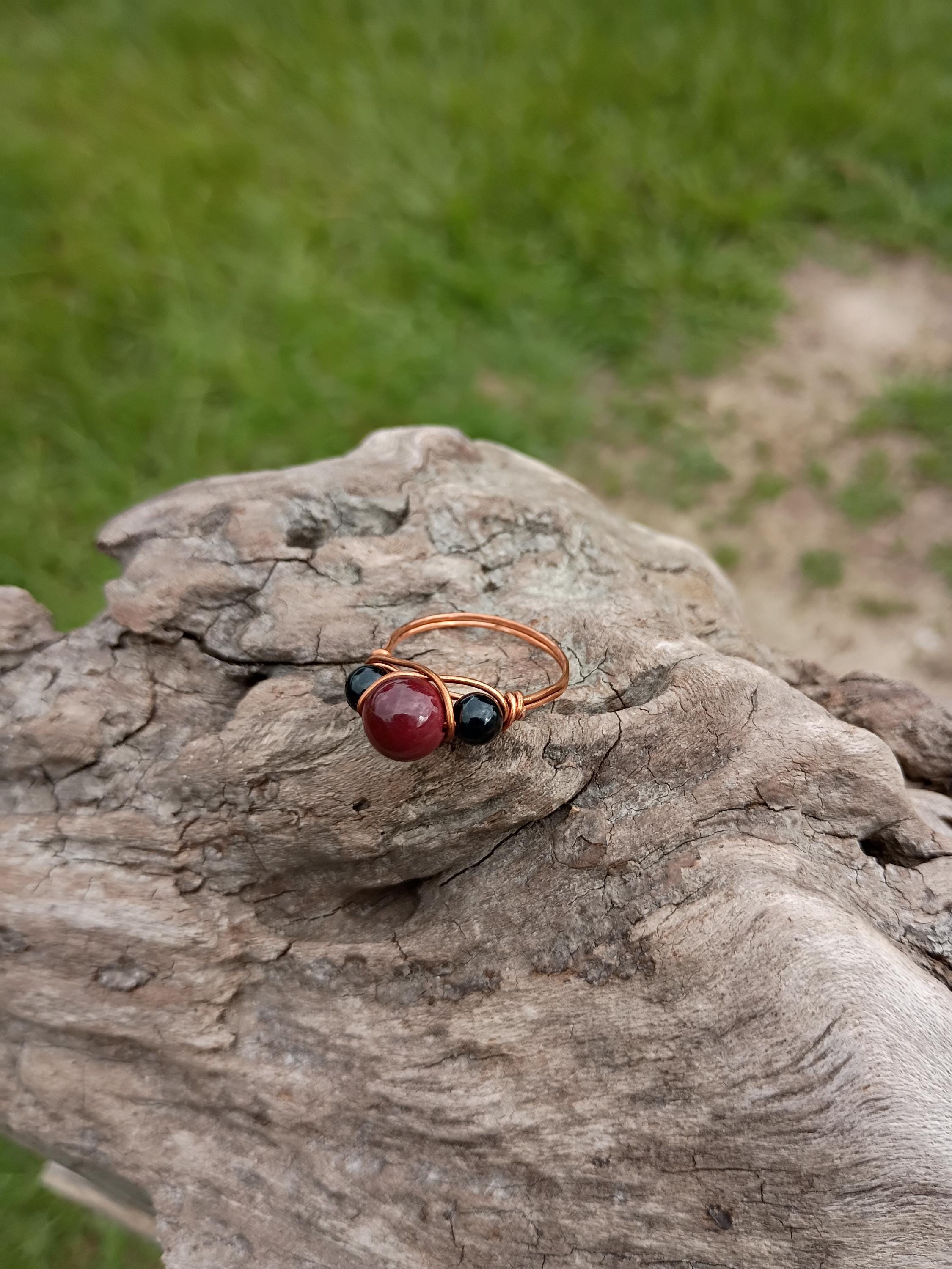 Mookaite and obsidian size 8 wire wrapped ring - Thumbnail 4