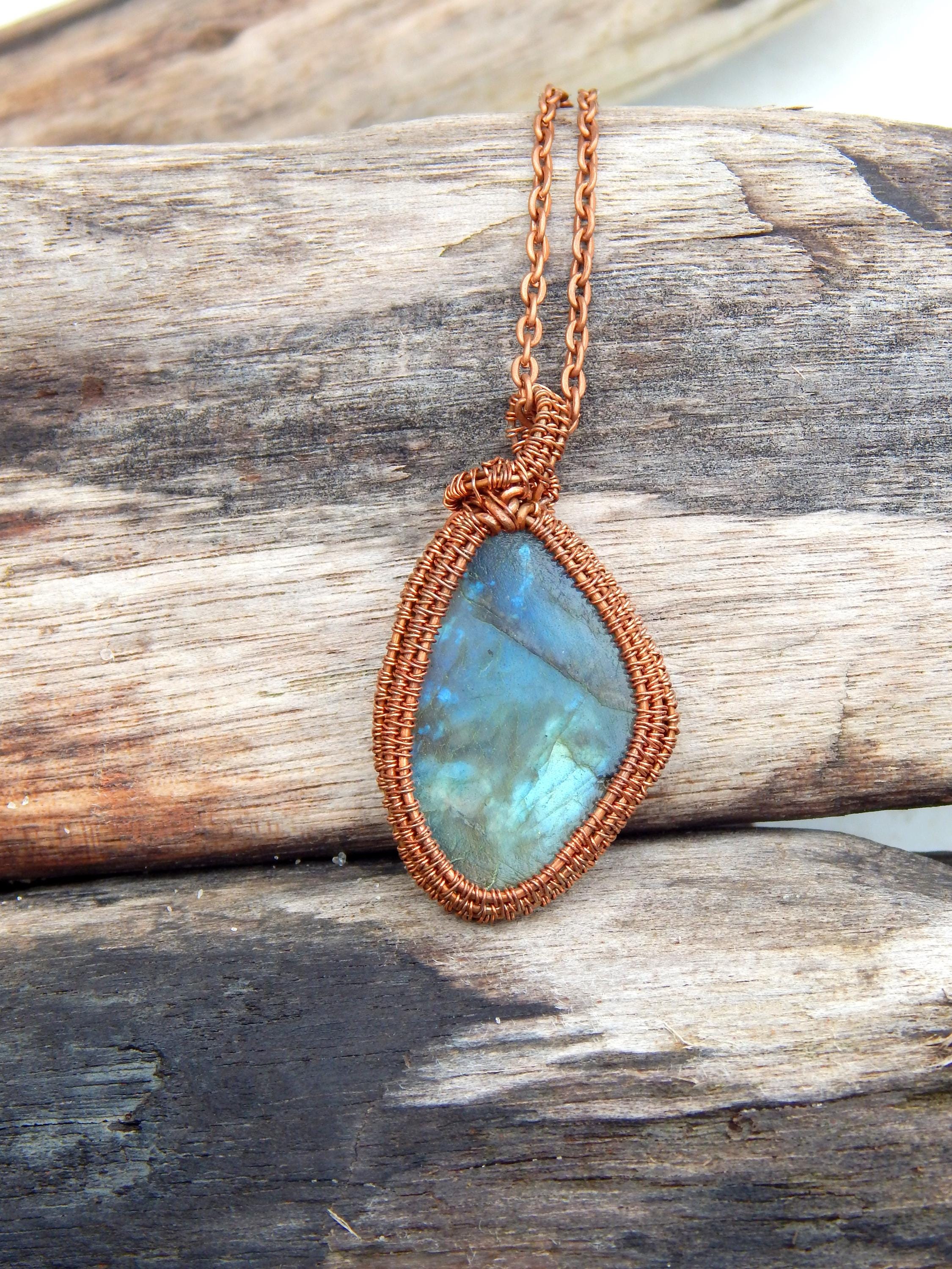 Wire wrapped labradorite pendant  - Thumbnail 5