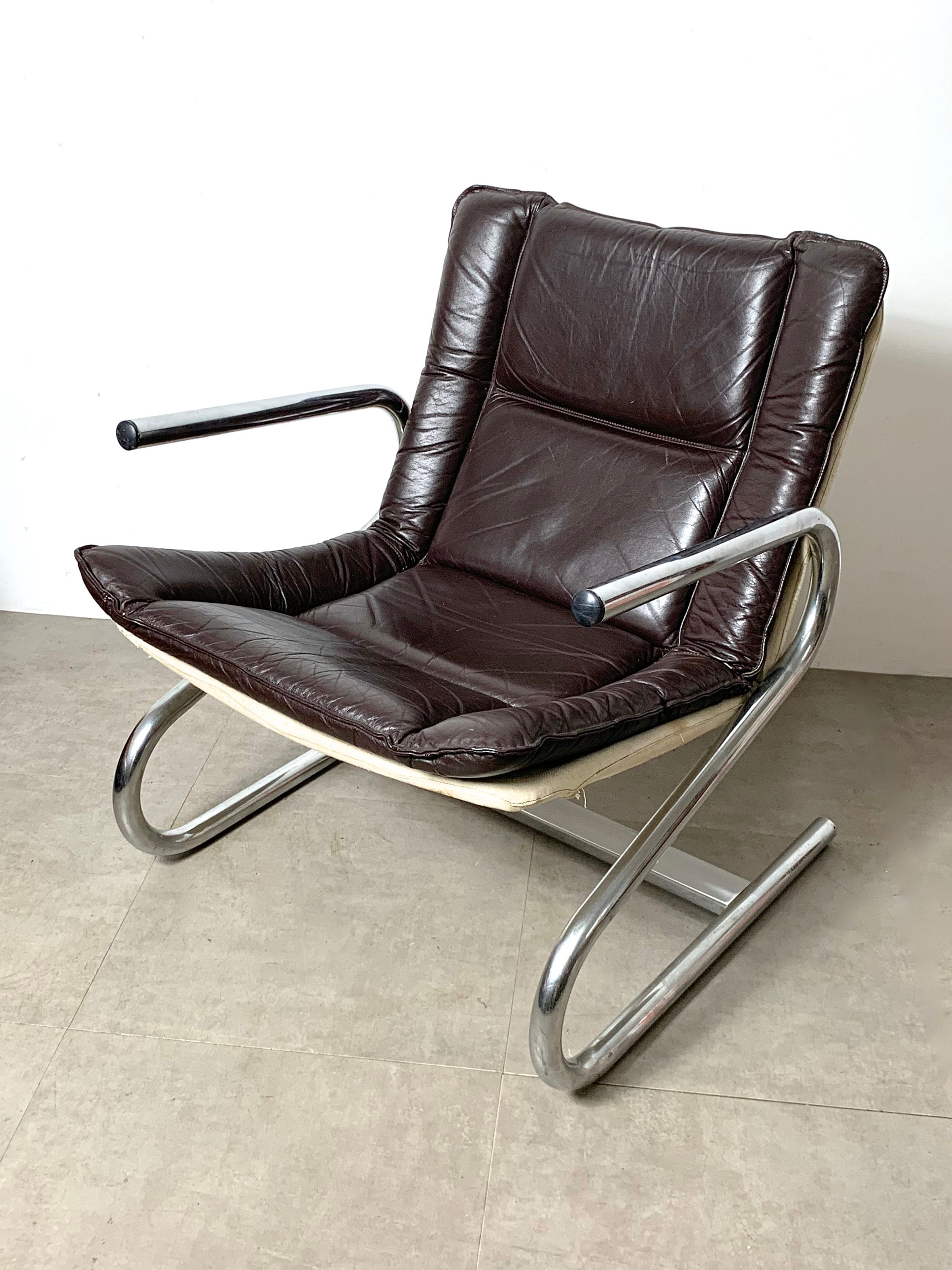ON HOLD Tubular Chrome & Leather Z Lounge Chair 1970's