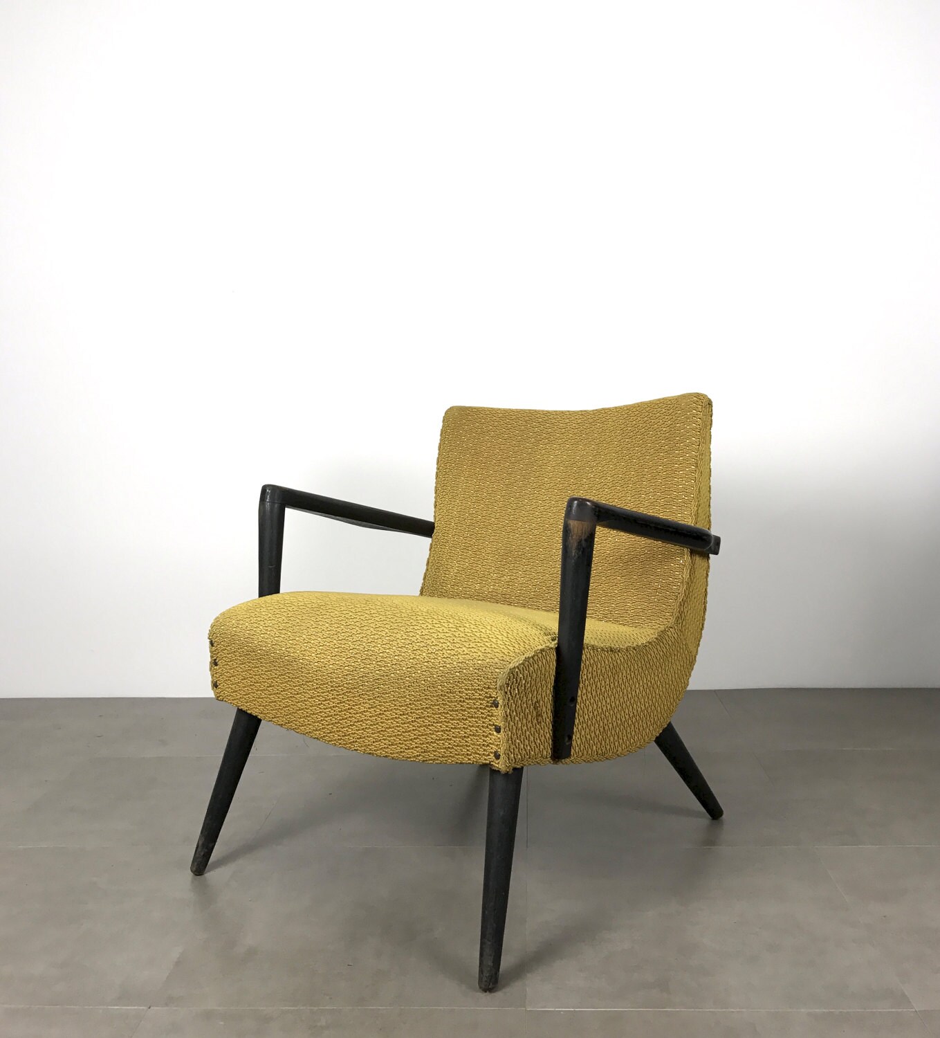 Unique Vintage Mid Century Modern Cocktail Lounge Arm Chair
