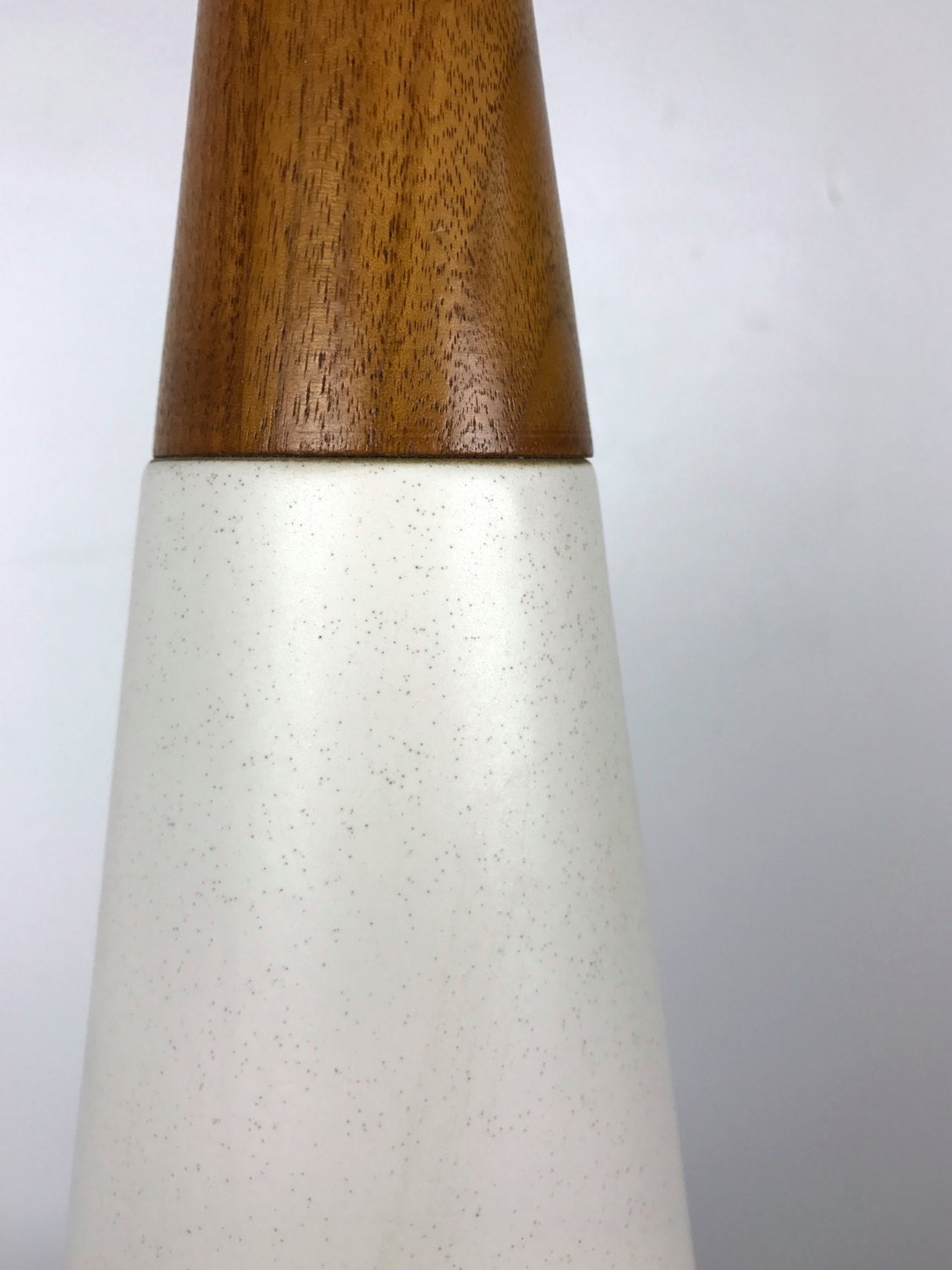 Vintage White Ceramic Cone Table Lamp Mid Century Modern