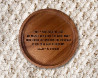 Round Personalized Empty your Pockets Daddy Engraved Catch All Tray, Father's Day Gift, Birthday, Custom Tray for Dad