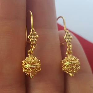 14k Gold Earrings, Traditional Croatian Filigree Hook Earrings, 14 k Gold Earrings, Dubrovnik Gold Ball Earrings, Ethnic Wedding Jewelry