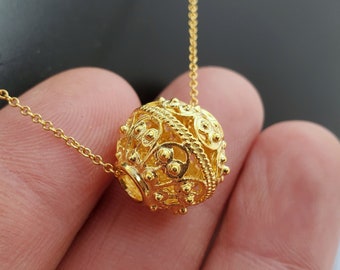 14k Gold Pendant, Sliding Gold Ball Pendant, Croatian Filigree Ball Pendant, Solid Gold Filigree Pendant, Ethno Dubrovnik Jewelry