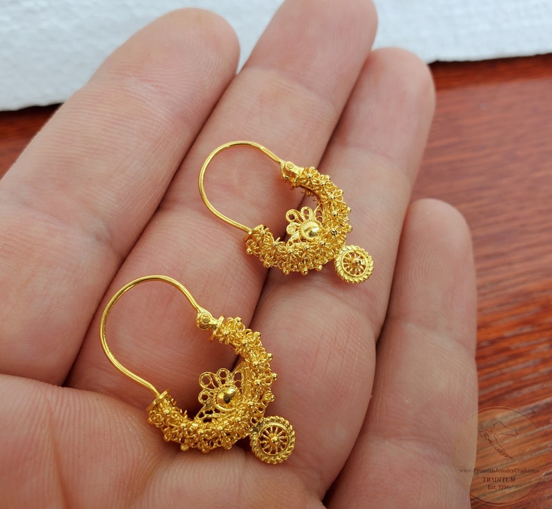 Traditionella kroatiska örhängen i massivt guld 14k, dalmatiska bröllopssmycken - Recine, filigranörhängen i 14k guld, hängande örhängen i 14k guld bild 7