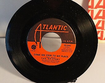 1967 The Drifters 45 rpm Come on Over To My Place/Chains of Love from Atlantic Records