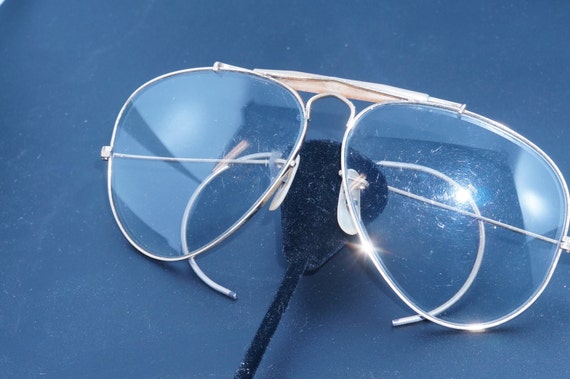 1970 Ray-Ban Aviator gold shooter glasses - image 8