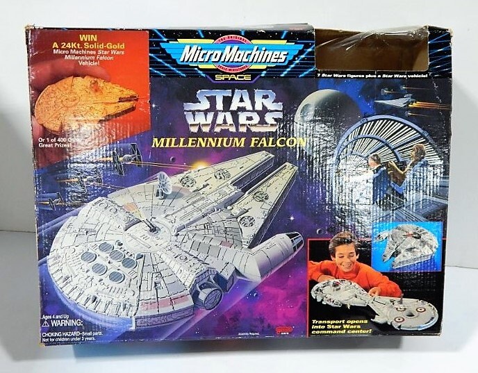 1995 Galoob Star Wars Micro Machines Millenium Falcon IOB no figs