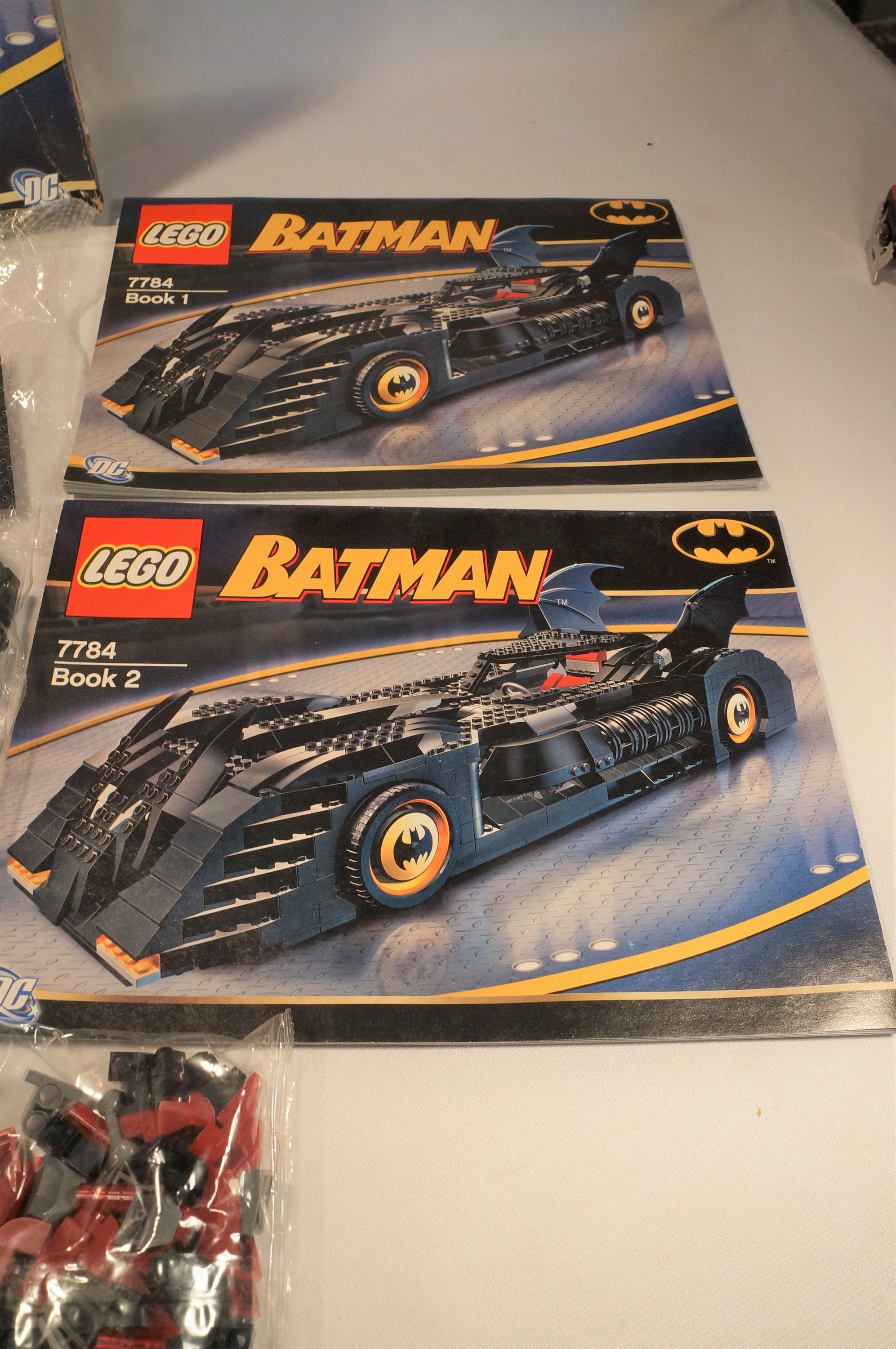 LEGO Batman The Batmobile: Ultimate Collectors' Edition 7784