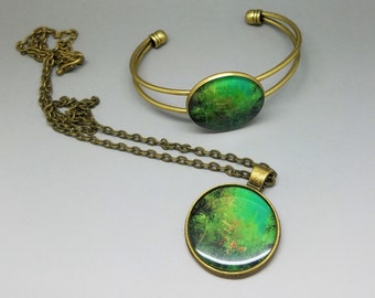 Unique Jewelry Set, Green Jewelry Set, Cuff Bracelet, Pendant Necklace, Bronze Art Jewelry Set, Gifts for Her, Wearable Art, ARTBYSANDRAV
