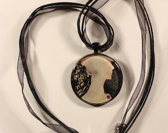 Lady Profile Pendant Necklace, Resin Jewelry, Romantic Cameo Necklace, Unique Necklaces for Women, Gifts for Her, Wearable Art, ARTBYSANDRAV