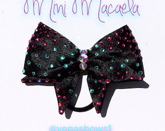 Mini Macaela Bow