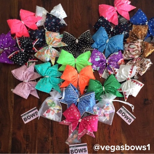 VegasBows1 - Etsy display picture 1