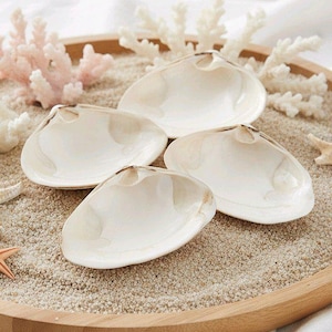 Jumbo Quahog Clam Shells – Set of 4 – Natural Seashells for Crafts, Decor & Baking