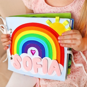 Livro silencioso personalizado para crianças - Livro de atividades de feltro macio sensorial para bebês personalizado - MiniMoms