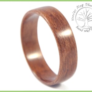 Walnut wooden ring. Engagement ring, wedding ring, anniversary gift, ring for any other special occasion. Wooden jewellery, holzring.