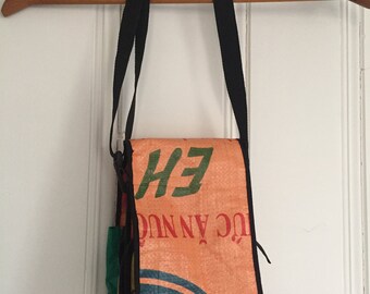 SMALL MESSENGER BAG