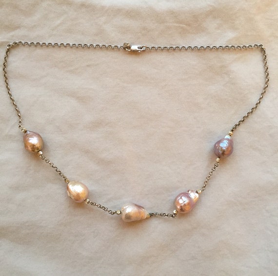 FRESHWATER PEARL NECKLACE - image 1