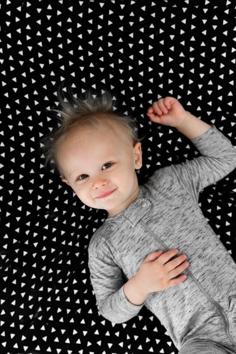 Modern crib bedding / black white baby bedding / neutral Etsy