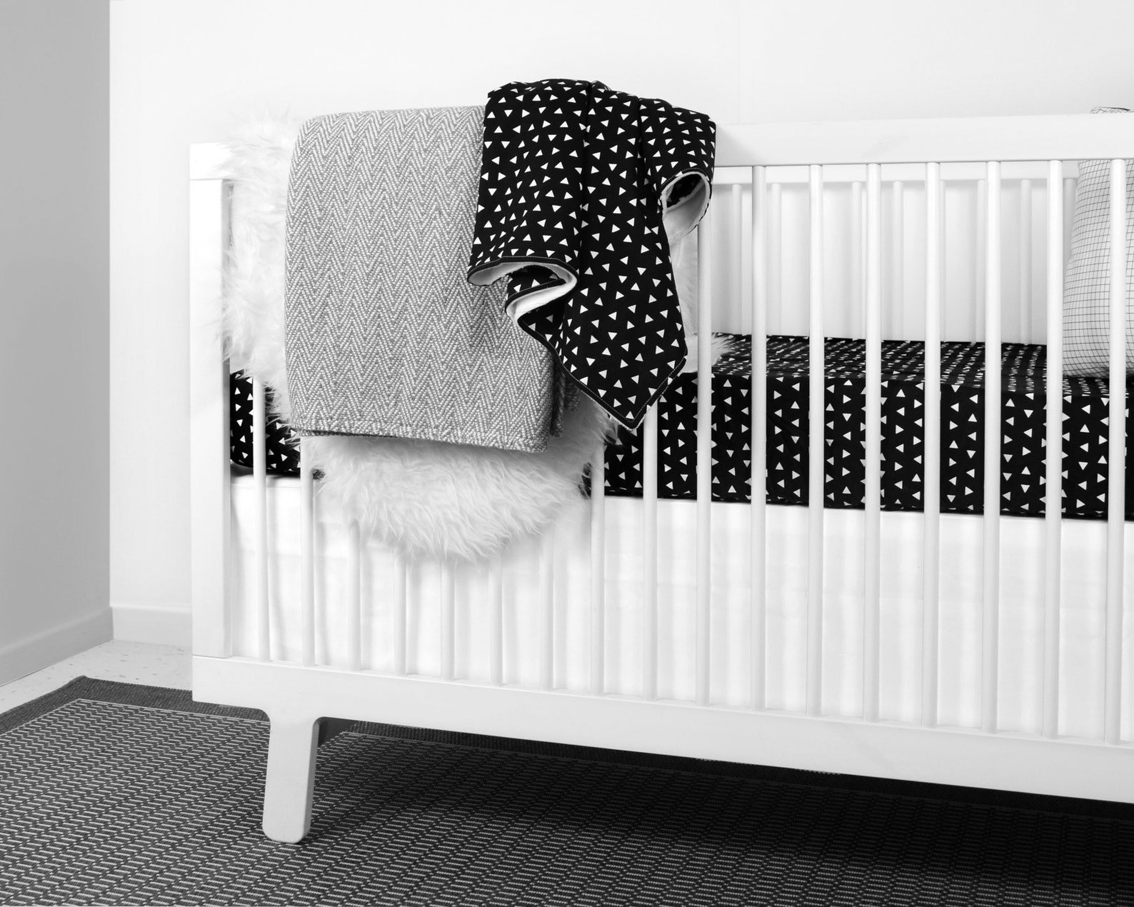 Black White Baby Blanket Crib Blanket Soft Minky Baby Etsy