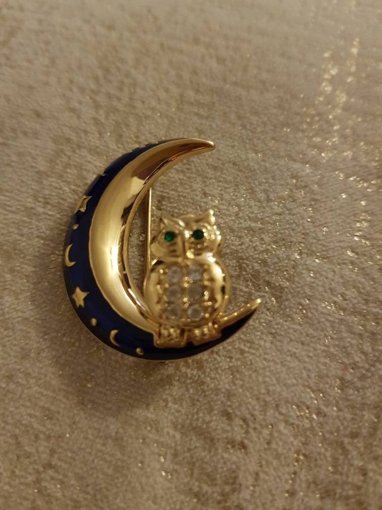 Moon and owl vintage brooch green eyes and blue enamel