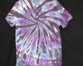 Youth Large Tie Dye Shirt-Blue Notes at Night