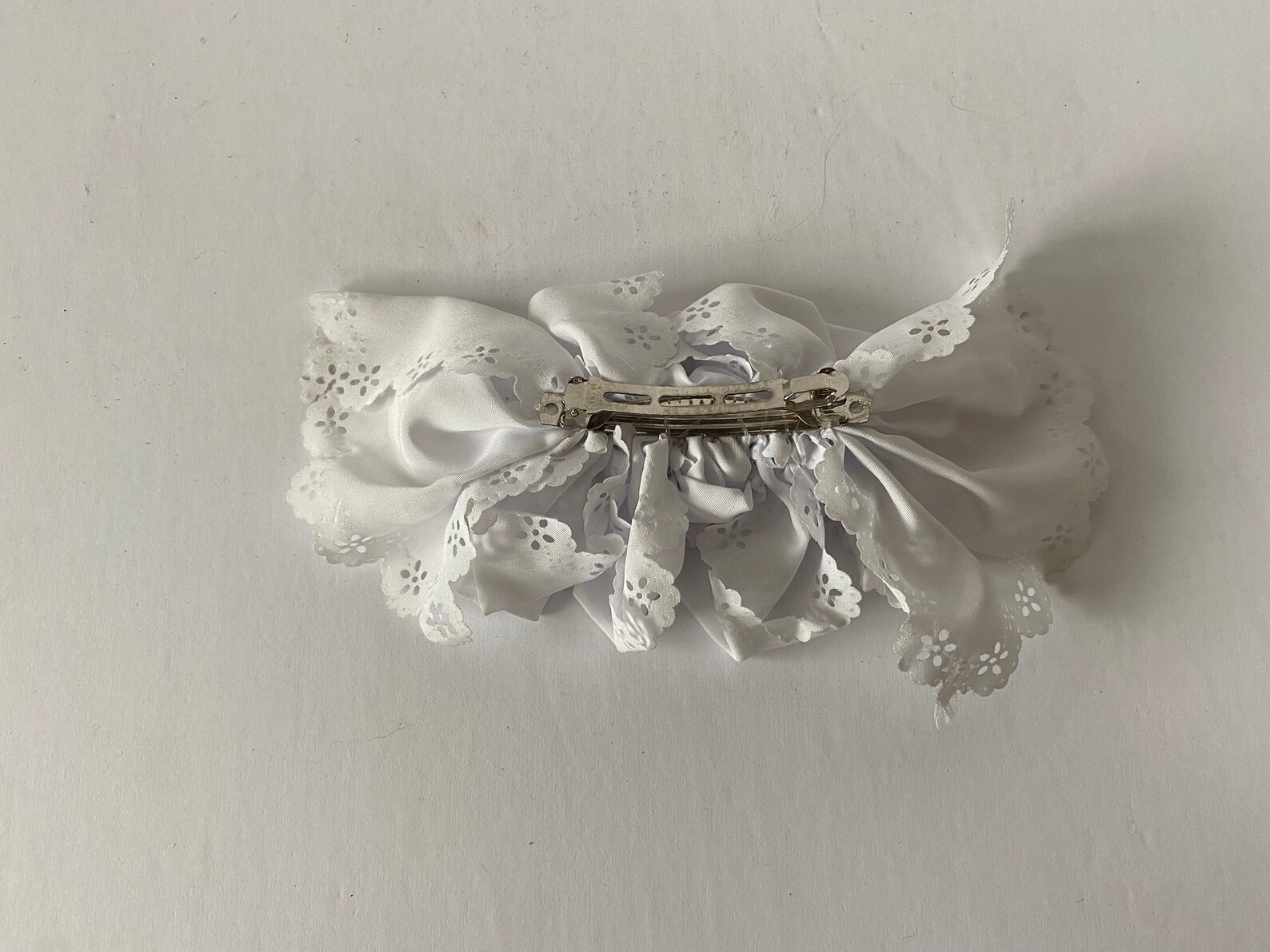 80s White Barrette. Large 1980s Cloth Hair Barrettes. Floral. Etsy