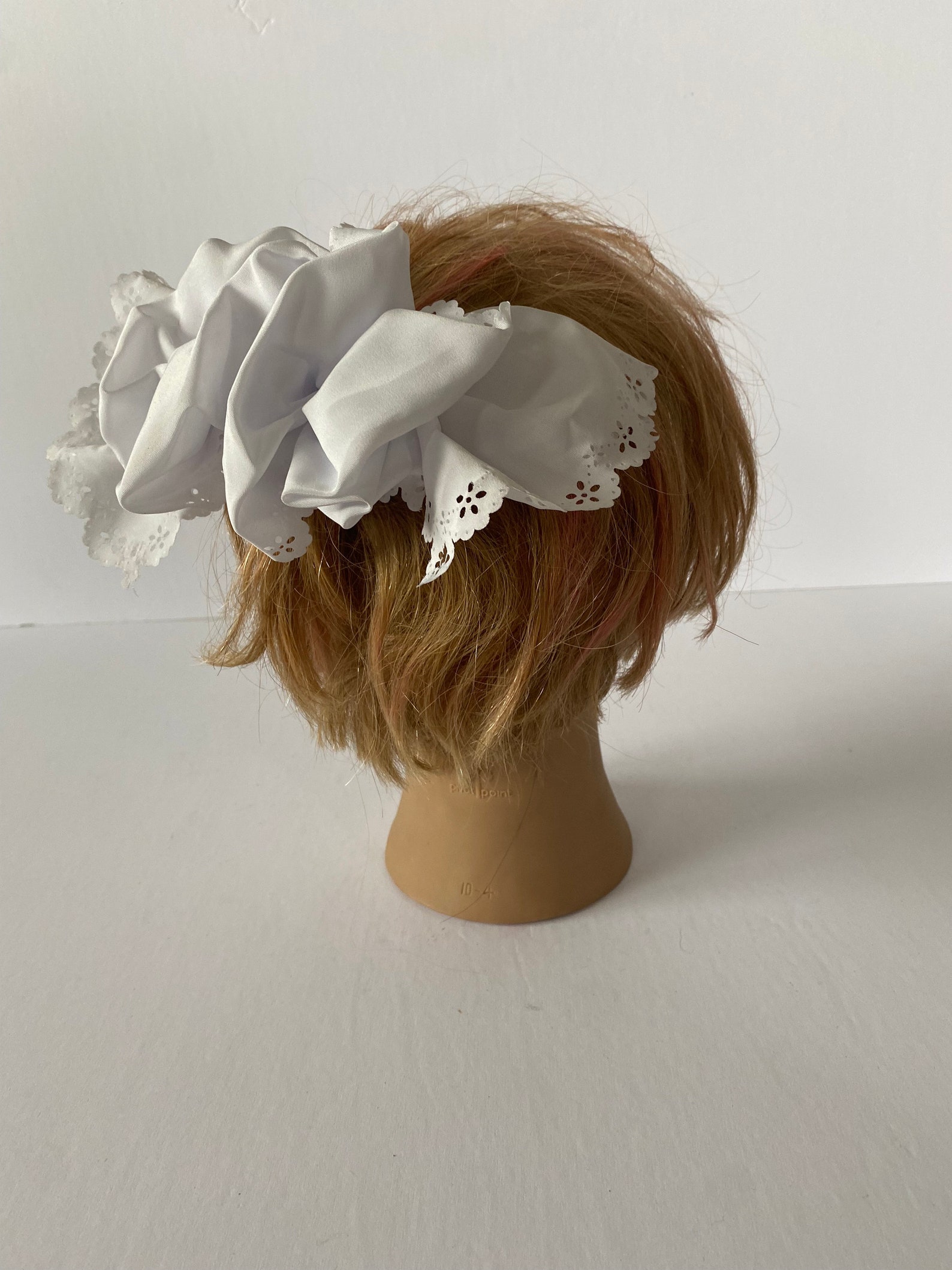 80s White Barrette. Large 1980s Cloth Hair Barrettes. Floral. Etsy