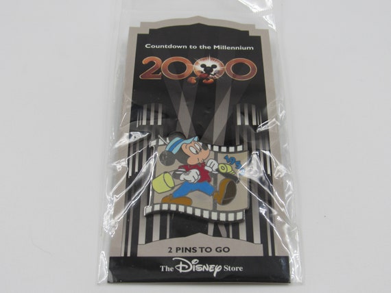 Disney Countdown to the Millennium Series #3 Simple Things / Mickey Pin