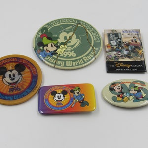 Disneyana Convention Brave Little Tailor 1996 Pinback Button Lot of 5