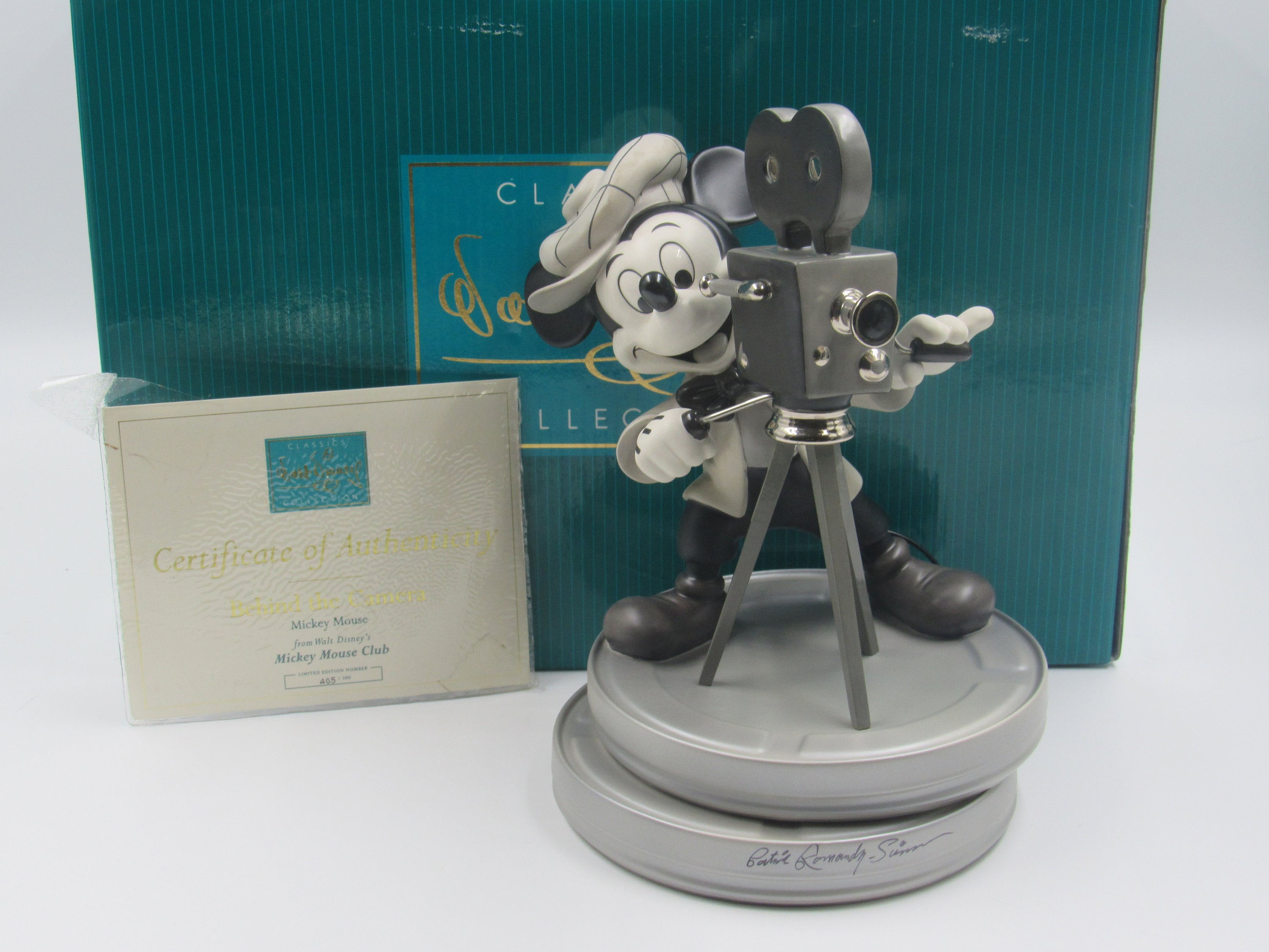 WDCC Mickey Mouse “Behind the Camera” Signed L.E. w/ Pin