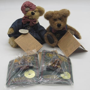 Boyds Bears Plush Lot 1996 Uncle Elliott and 1998 Eleanor with Pins